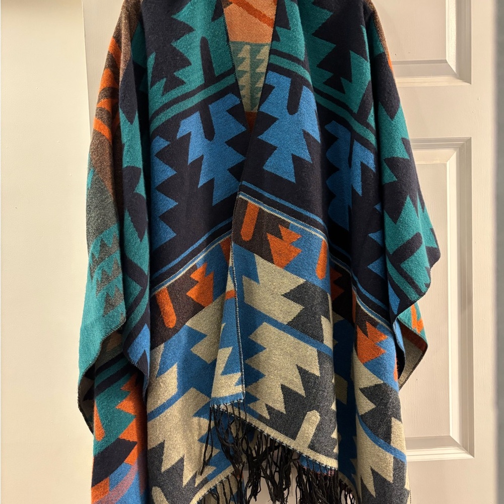 Original USA Southwestern/Geometric Open Front Poncho with‎ Fringed Bottom